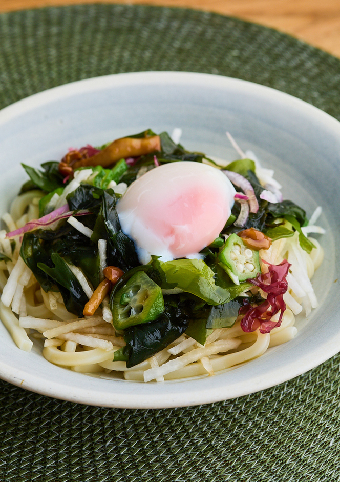 ネバネバサラダで 冷やしうどん