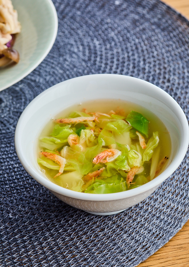 桜えびとキャベツの中華スープ
