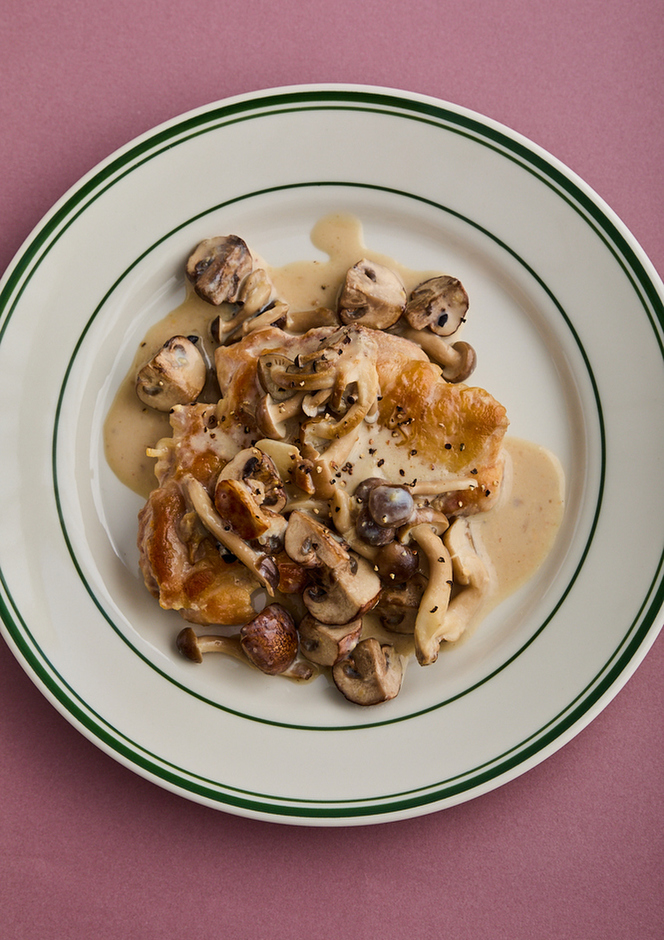 チキンステーキ きのこクリームソース