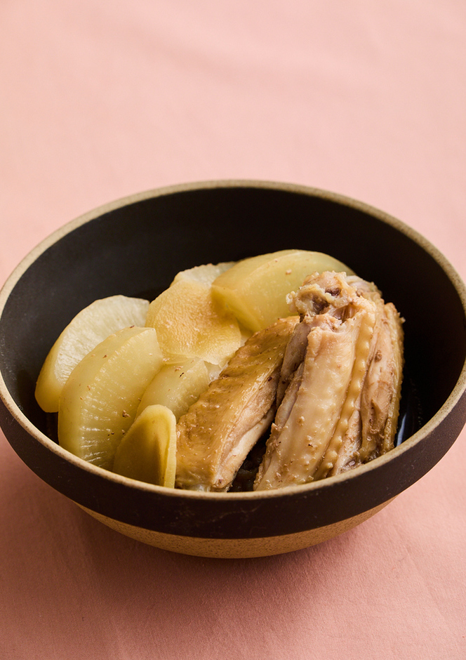 手羽中と大根のしょうが煮