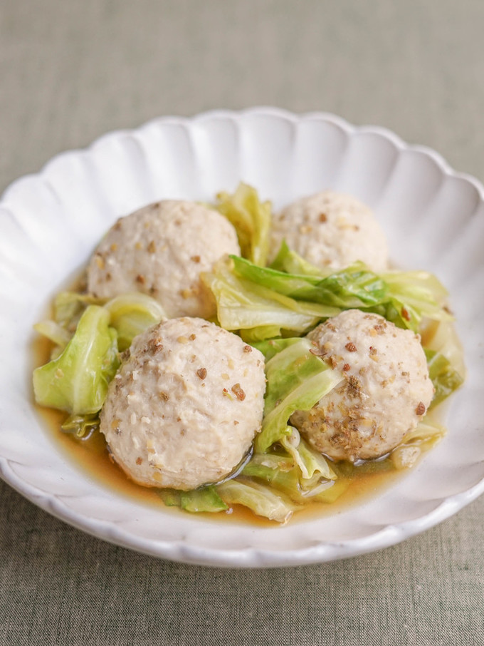 つくねと春キャベツの山椒煮