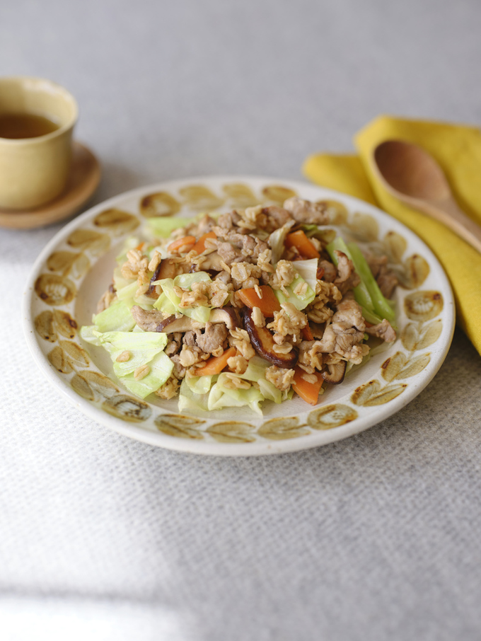 オートミールそばめし風