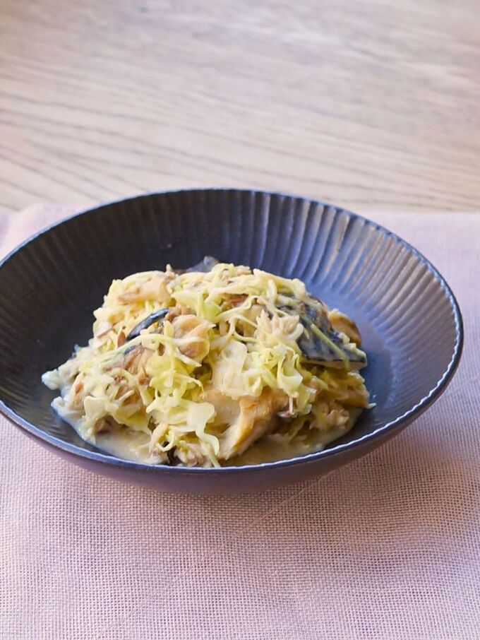 コンビニ食材で さばのみそマヨキャベツ