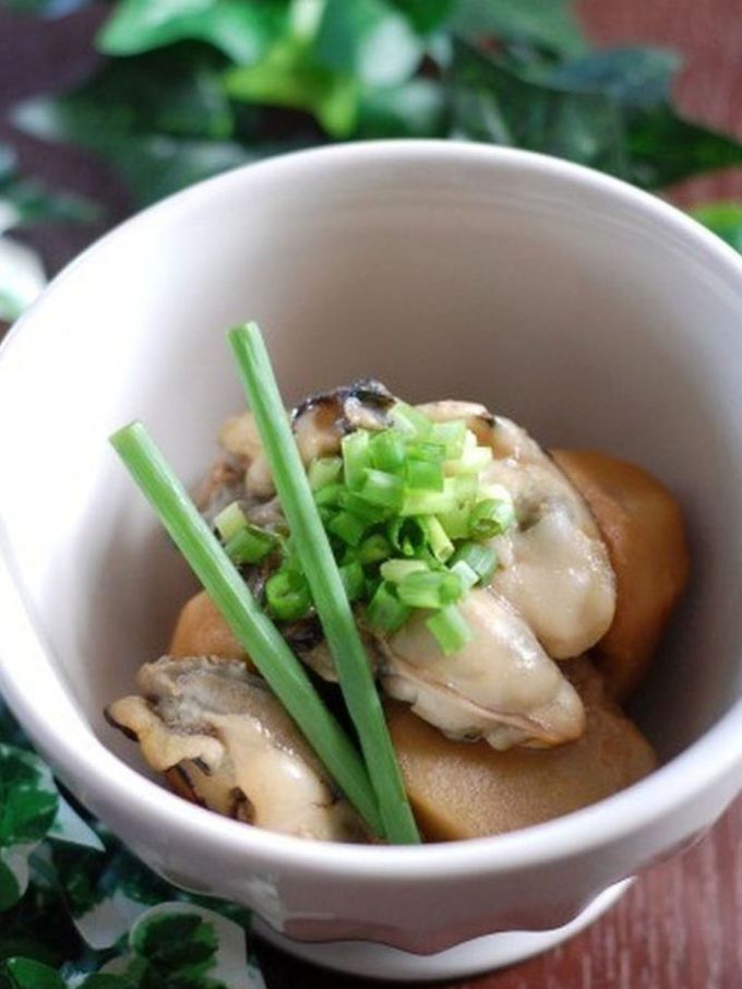 牡蠣と里芋の煮物
