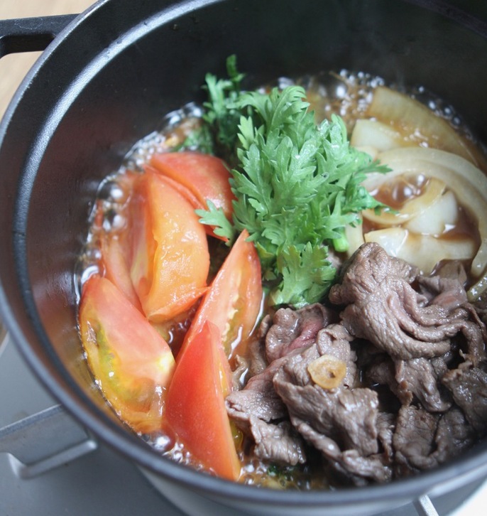 トマトすき焼き