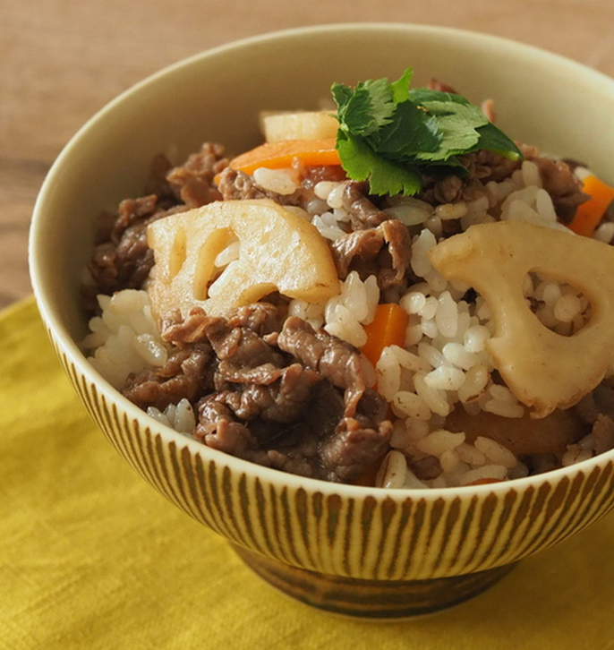 牛肉とれんこんの混ぜご飯