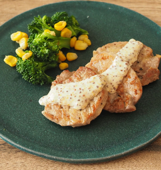 豚ヒレ肉のソテー 粒マスタードソース