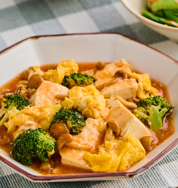 豆腐と卵のチリソース炒め