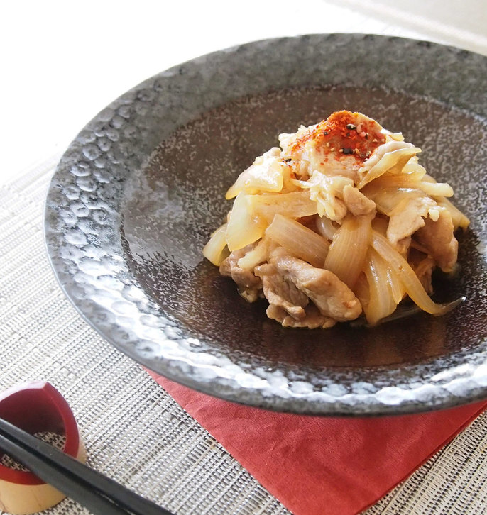 新玉ねぎと豚肉のとろーり炒め煮
