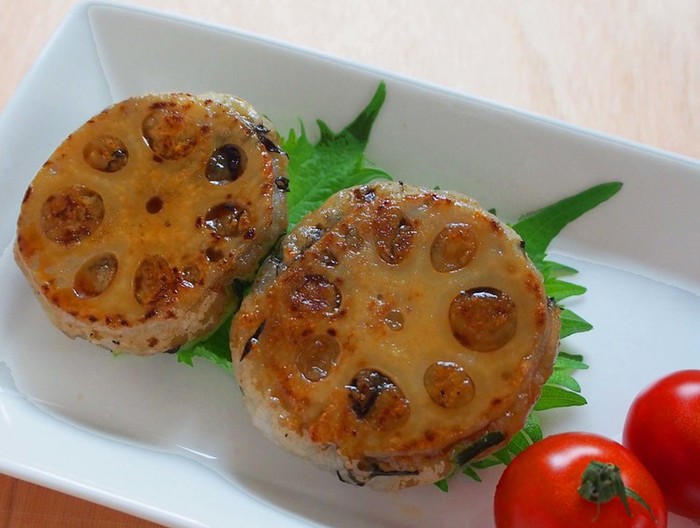 もちもちひじき入レンコン餅