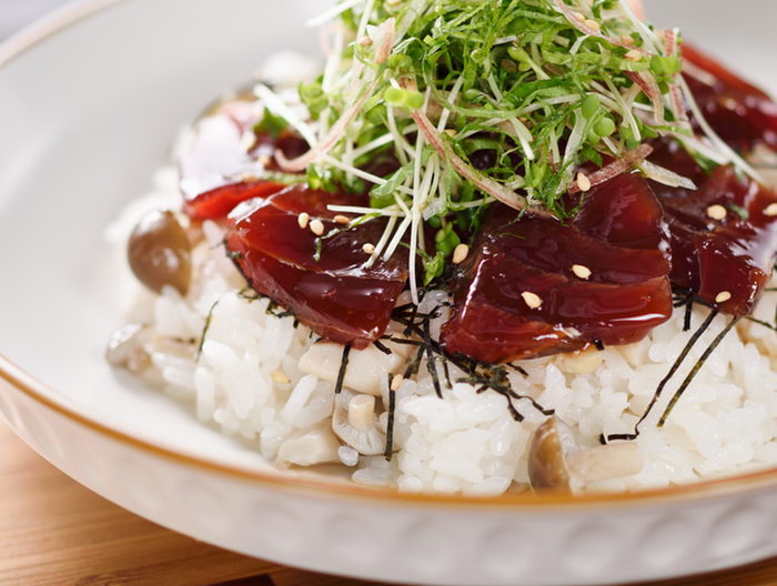 漬けまぐろと香り野菜のお手軽ちらし