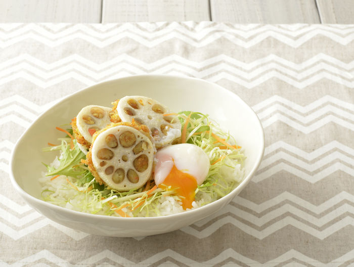 くずしコロッケの はさみ焼きどんぶり