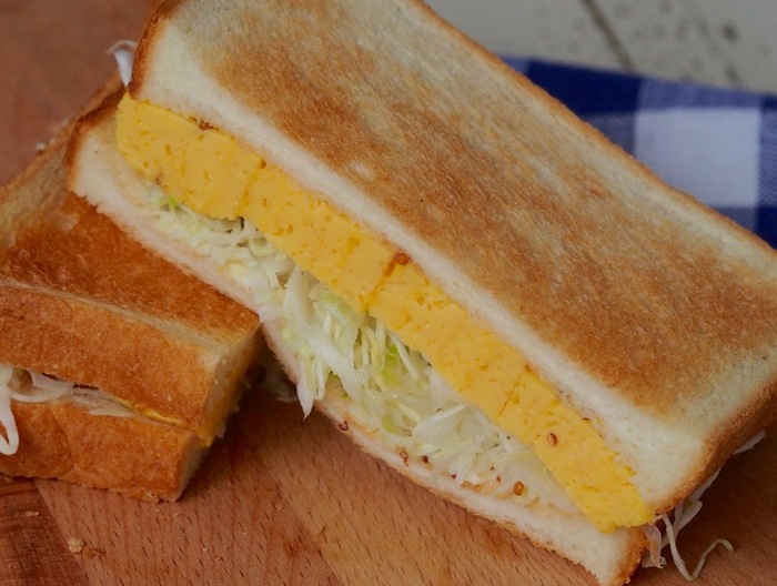 だし巻き卵でボリュームサンド