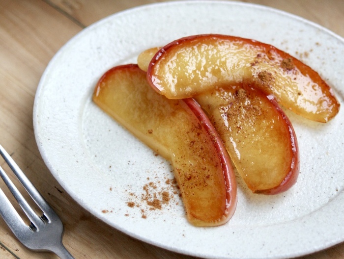 簡単 フライパンで焼きリンゴ
