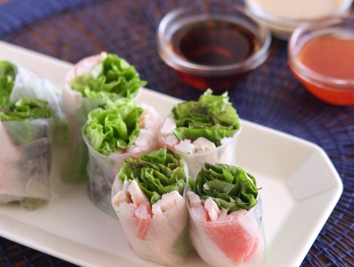 サラダチキンで生春巻き