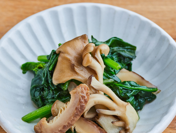 舞茸とほうれん草のソテー
