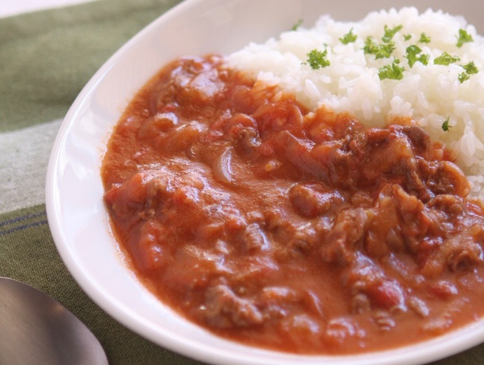 トマト缶で簡単 ハヤシライス