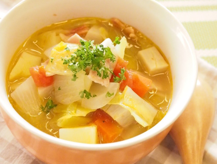 コンソメで簡単 野菜スープ