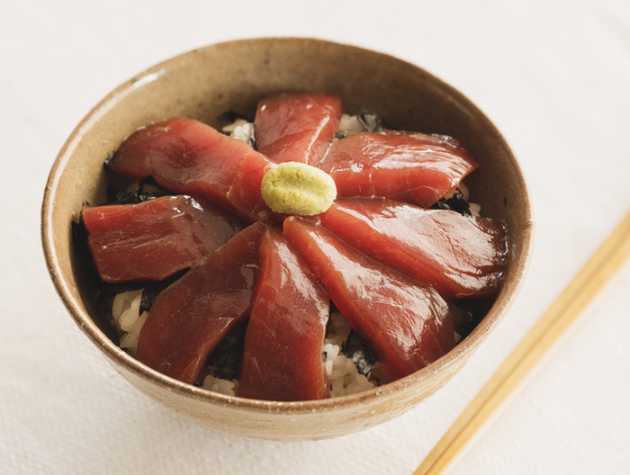 まぐろの漬け丼