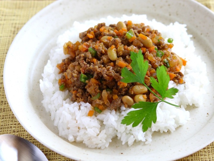 豆入りドライカレー