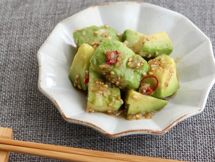 やめられない アボカドの薬味ぽん酢しょうゆ漬け
