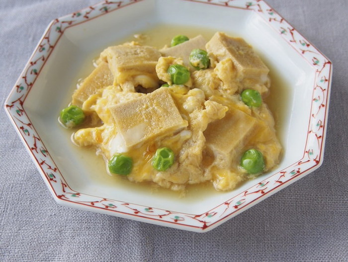 高野豆腐とえんどう豆の卵とじ