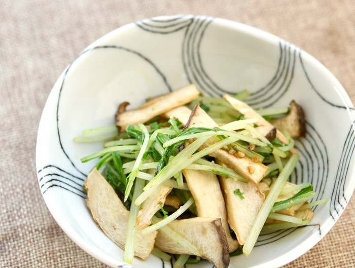 水菜とエリンギの胡麻和え