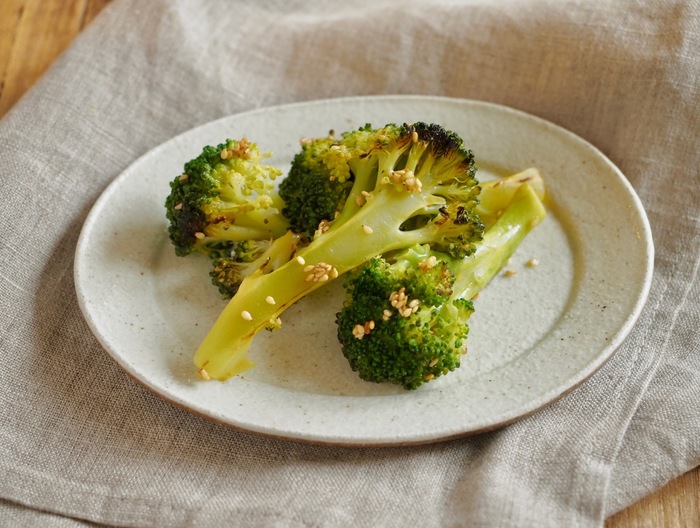 ブロッコリーの焼きナムル