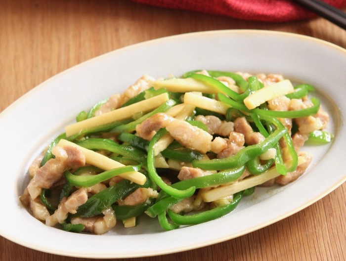 豚バラ肉で作る チンジャオロース