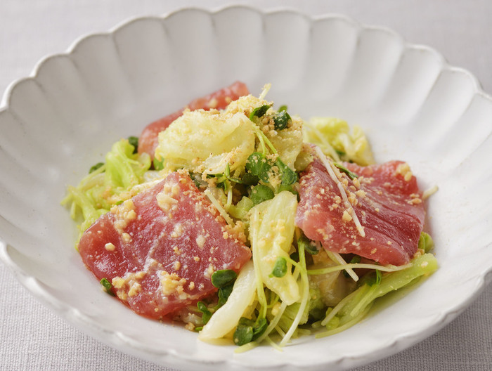 まぐろとキャベツのしょうが酢みそあえ