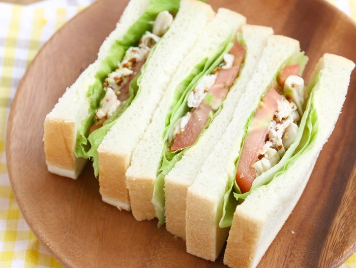 マスタードチキンサンド