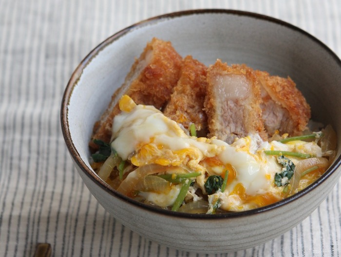 市販品を使った お手軽かつ丼