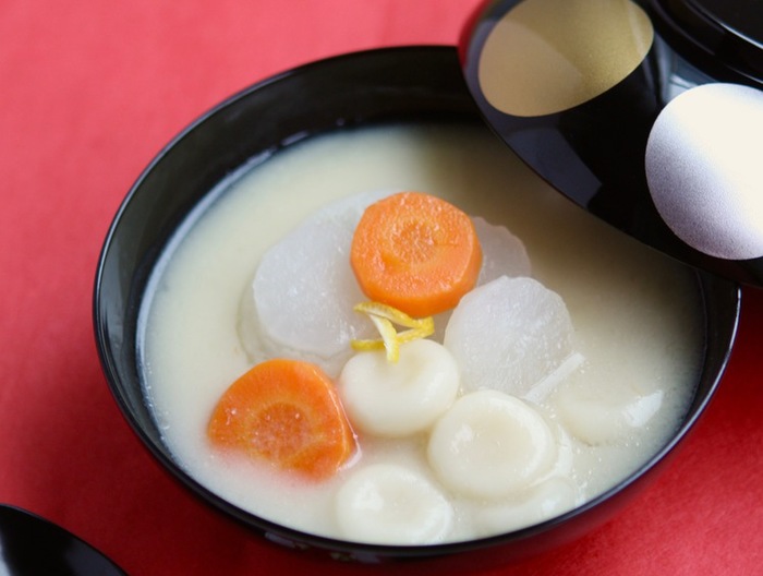 やわらかお雑煮　白みそ仕立て
