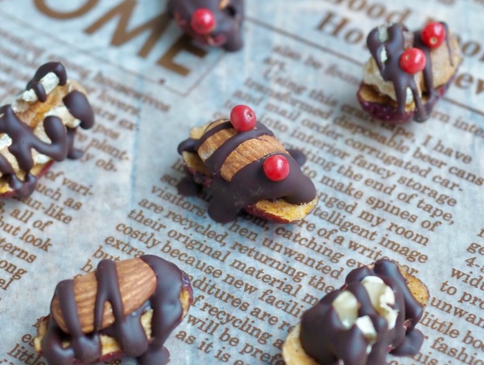 なつめとナッツのスパイシーチョコレート