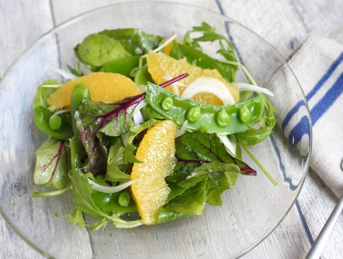 柑橘とスナップえんどうのサラダ