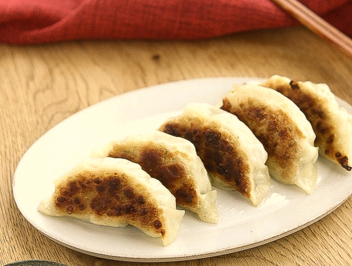 鶏ひき肉と大葉の餃子