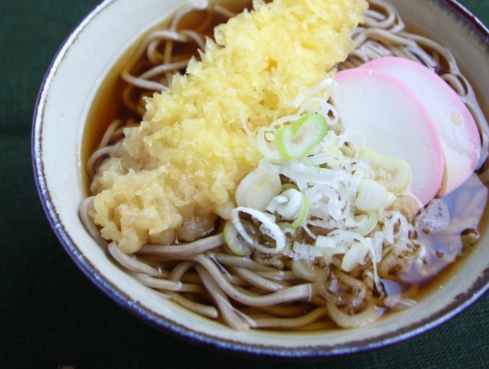 天ぷらのせかけそば