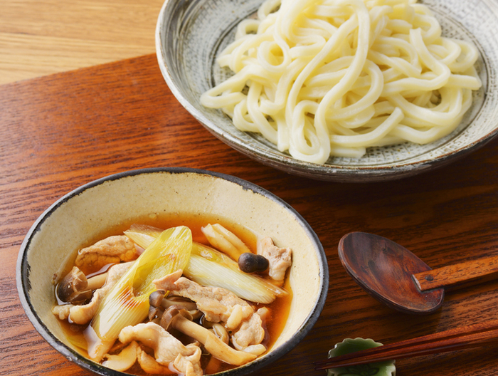 武蔵野うどん風　肉汁つけうどん