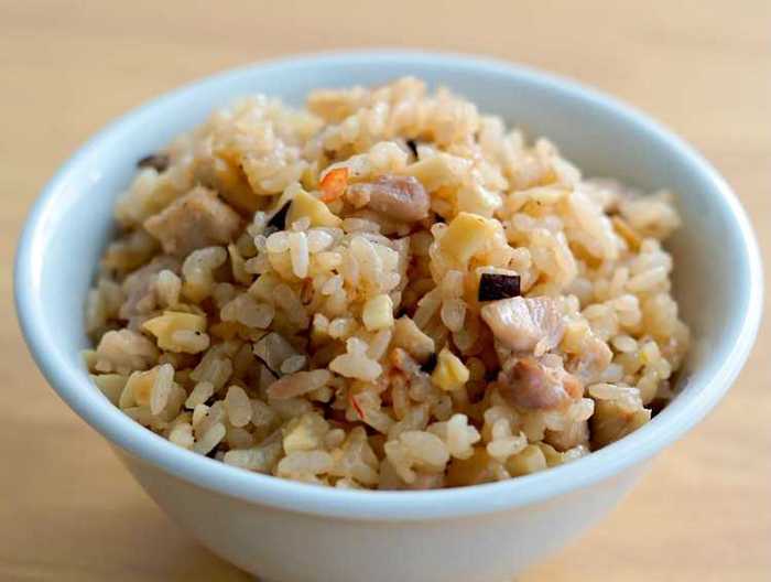炊飯器で簡単 中華風炊き込みご飯