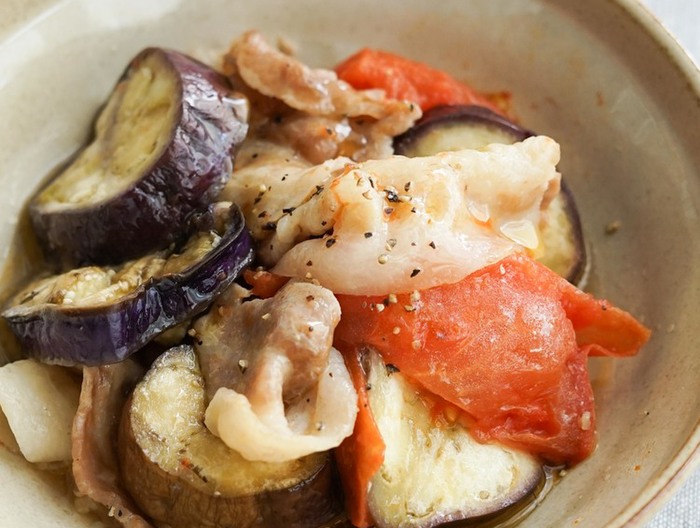 豚肉と野菜の簡単蒸し煮