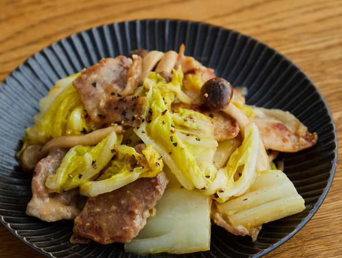 白菜と豚肉の味噌マヨ炒め