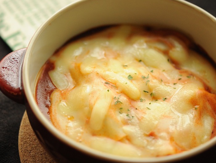 餃子の皮で簡単 とろ〜りラザニア