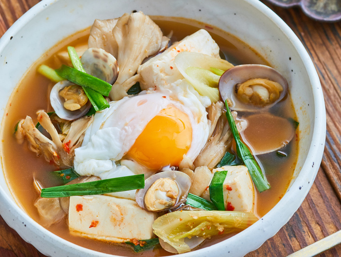 食べ応え満点 純豆腐チゲ