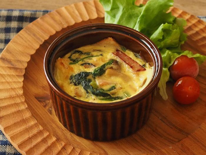 ほうれん草としめじのキッシュ