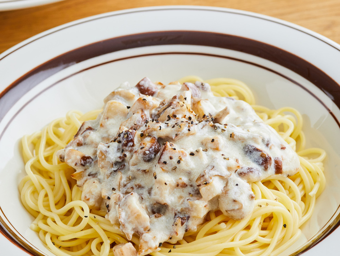たっぷりきのこのクリームパスタ