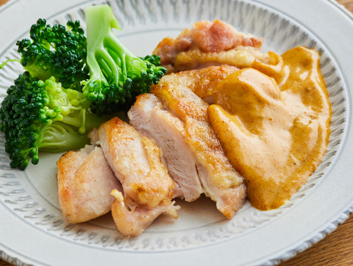 チキンソテー カレーマヨソース