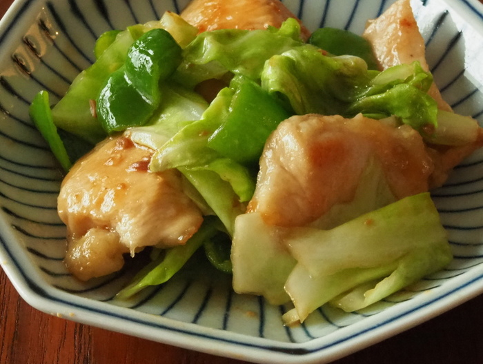鶏肉とキャベツの甘味噌炒め