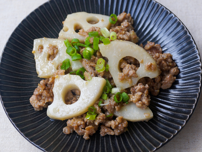 シャキシャキれんこんとひき肉の味噌炒め