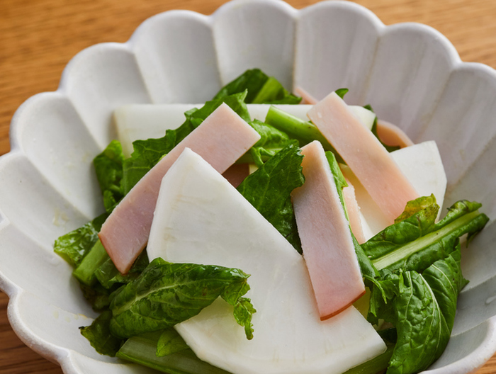 葉までおいしく かぶとハムのマリネ