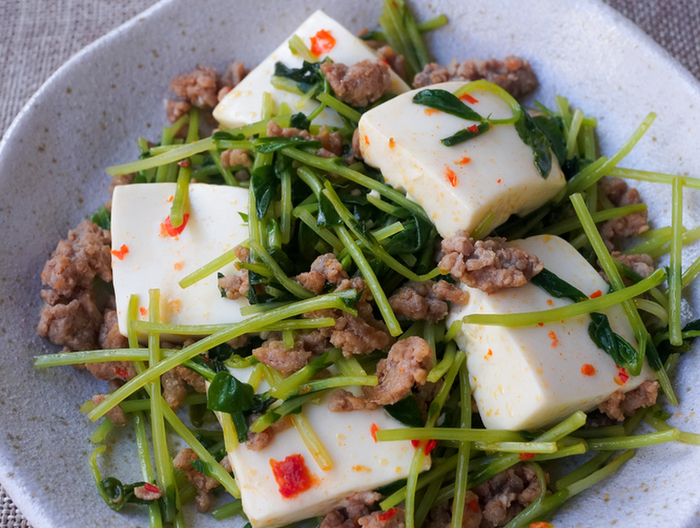豚ひき肉と豆腐のピリ辛炒め蒸し